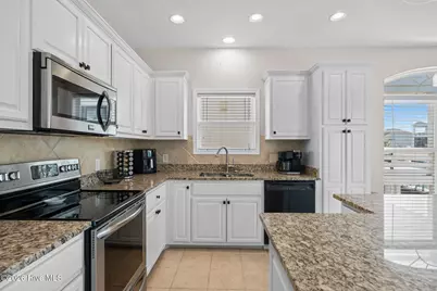 27 Cumberland Street, Ocean Isle Beach, NC 28469 - Photo 8