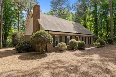 1123 N Fort Bragg Road, Southern Pines, NC 28387 - Photo 2