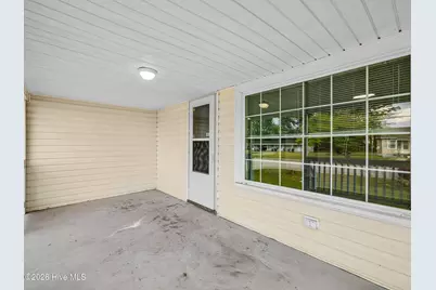 215 Richlands Avenue, Jacksonville, NC 28540 - Photo 6