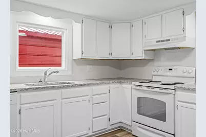 215 Richlands Avenue, Jacksonville, NC 28540 - Photo 14