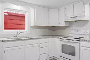 215 Richlands Ave, Jacksonville, NC 28540 - Photo 14