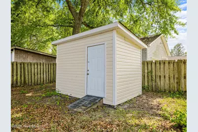 215 Richlands Avenue, Jacksonville, NC 28540 - Photo 32