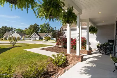 302 Big Pine Court, Swansboro, NC 28539 - Photo 6
