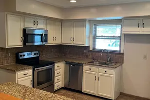 502 S Pine Cone Ln, Jacksonville, NC 28546 - Photo 8