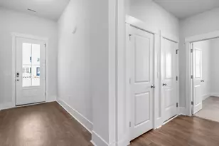 2016 Willowleaf Dr, Leland, NC 28451 - Photo 4