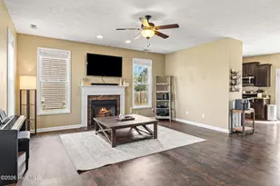 2245 Lakedale Dr, Fayetteville, NC 28306 - Photo 8