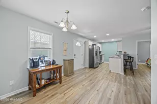 119B James Ave, Surf City, NC 28445 - Photo 6