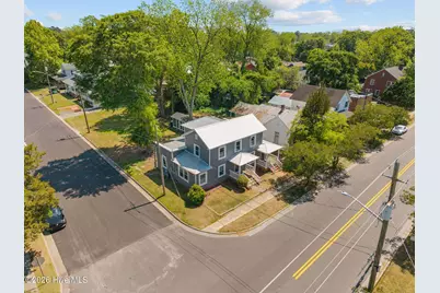723 & 725 N Market Street, Washington, NC 27889 - Photo 2