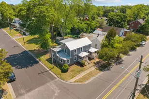 723 & 725 N Market St, Washington, NC 27889 - Photo 2