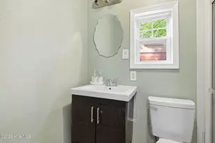 306 Bank St, Elizabeth City, NC 27909 - Photo 16