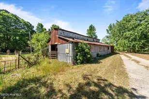 171 Dobbins Ln, Rockingham, NC 28379 - Photo 22