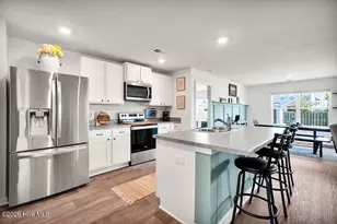 306 Cleat Dr, Surf City, NC 28445 - Photo 10