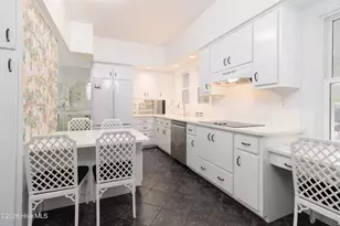 208 S Moseley St, Edenton, NC 27932 - Photo 12