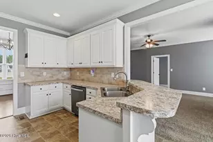 4203 Britthill Ln, Wilson, NC 27893 - Photo 10