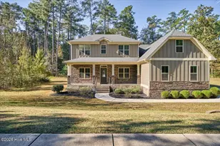 160 Glenmoor Dr, Southern Pines, NC 28387 - Photo 1