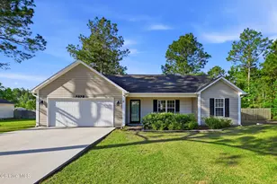 232 Folkstone Rd, Holly Ridge, NC 28445 - Photo 1