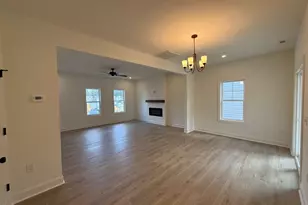 640 Chambers Dr, Southern Pines, NC 28387 - Photo 6