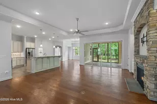 3826 Grand Willow Cir, Southport, NC 28461 - Photo 4