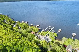 2910 Canal Cove Rd, Lake Waccamaw, NC 28450 - Photo 36