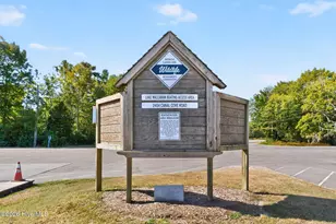 2910 Canal Cove Rd, Lake Waccamaw, NC 28450 - Photo 42