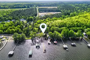 2910 Canal Cove Rd, Lake Waccamaw, NC 28450 - Photo 34