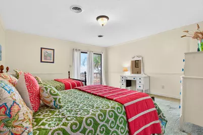 2910 Canal Cove Road, Lake Waccamaw, NC 28450 - Photo 28