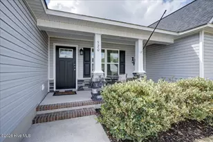 520 Poults Dr, Richlands, NC 28574 - Photo 8