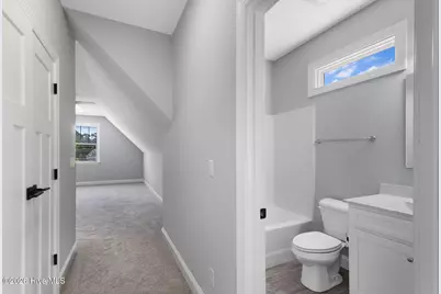 506 Crown Pointe Drive, Hampstead, NC 28443 - Photo 12