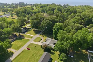 311 Country Club Dr, Edenton, NC 27932 - Photo 36