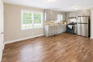 5500 Gaskins Rd, Grimesland, NC 27837 - Photo 6