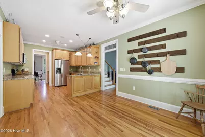 202 Emmen Road, New Bern, NC 28562 - Photo 6
