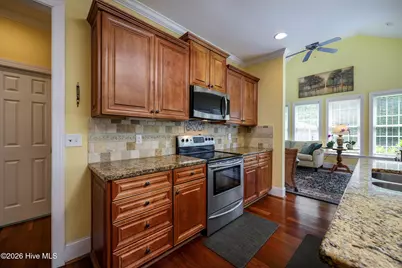 135 Staffordshire Drive, New Bern, NC 28562 - Photo 22