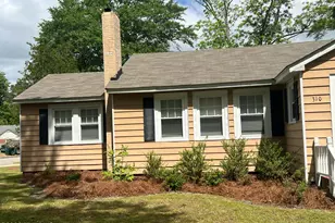 310 S Howard Cir, Tarboro, NC 27886 - Photo 4