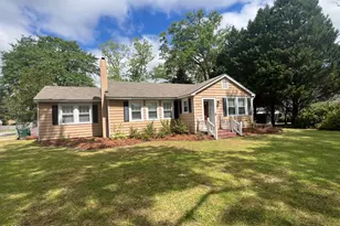 310 S Howard Cir, Tarboro, NC 27886 - Photo 6