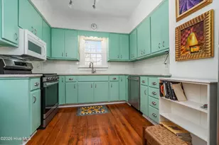 205 High St, Oriental, NC 28571 - Photo 14
