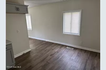 115 Kitt Drive, Jacksonville, NC 28540 - Photo 6