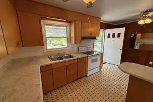 197 Old 87 Rd, Elizabethtown, NC 28337 - Photo 4