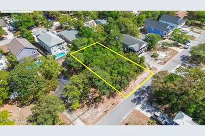 48 NE 1st Street, Oak Island, NC 28465 - Photo 12