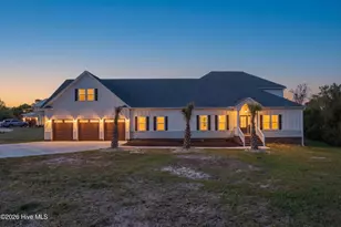 106 Elizabeth Way Ct, Swansboro, NC 28584 - Photo 1