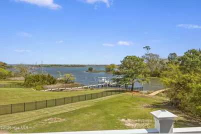 106 Elizabeth Way Court, Swansboro, NC 28584 - Photo 10