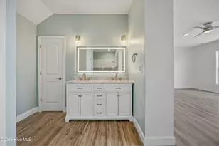 106 Elizabeth Way Ct, Swansboro, NC 28584 - Photo 46