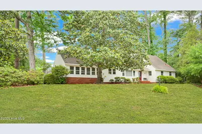1902 Sherwood Drive, Greenville, NC 27858 - Photo 2