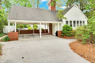 1902 Sherwood Dr, Greenville, NC 27858 - Photo 4