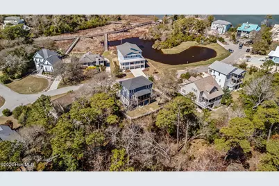 310 Lord Berkeley Drive, Emerald Isle, NC 28594 - Photo 54