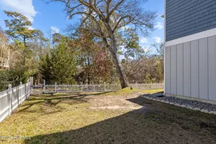 310 Lord Berkeley Dr, Emerald Isle, NC 28594 - Photo 48