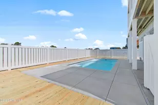 263 Ocean Blvd E, Holden Beach, NC 28462 - Photo 10