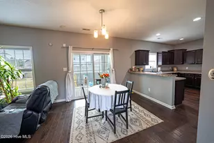 408 Pewter Ct, Jacksonville, NC 28546 - Photo 4