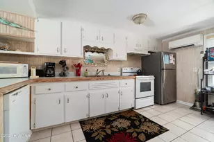 401 E Atlantic Blvd, Atlantic Beach, NC 28512 - Photo 24