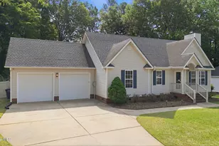 1691 Deerwalk Dr, Rocky Mount, NC 27804 - Photo 2