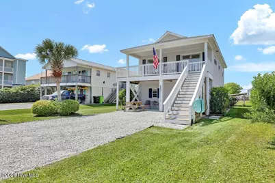 8007 8th Street, Surf City, NC 28445 - Photo 2